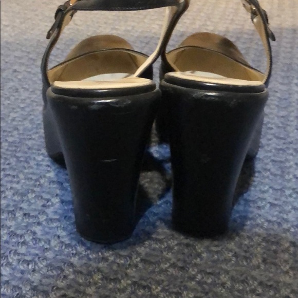 Prada shoes - Picture 5 of 5